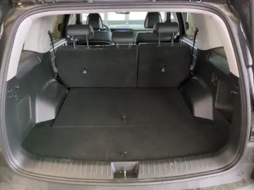 HYUNDAI SANTA FE HEV MY25 1.6 AT 4WD Signature Komf Tech