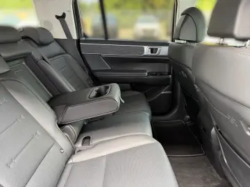 HYUNDAI SANTA FE MY25 1.6 HEV 4WD Signature PANO KOMFORT