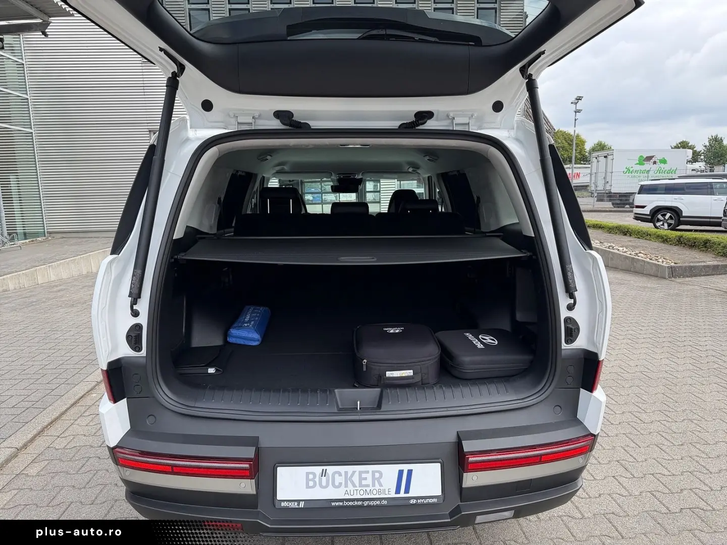 HYUNDAI SANTA FE MY25 1.6 T-GDi PHEV 4WD Signature