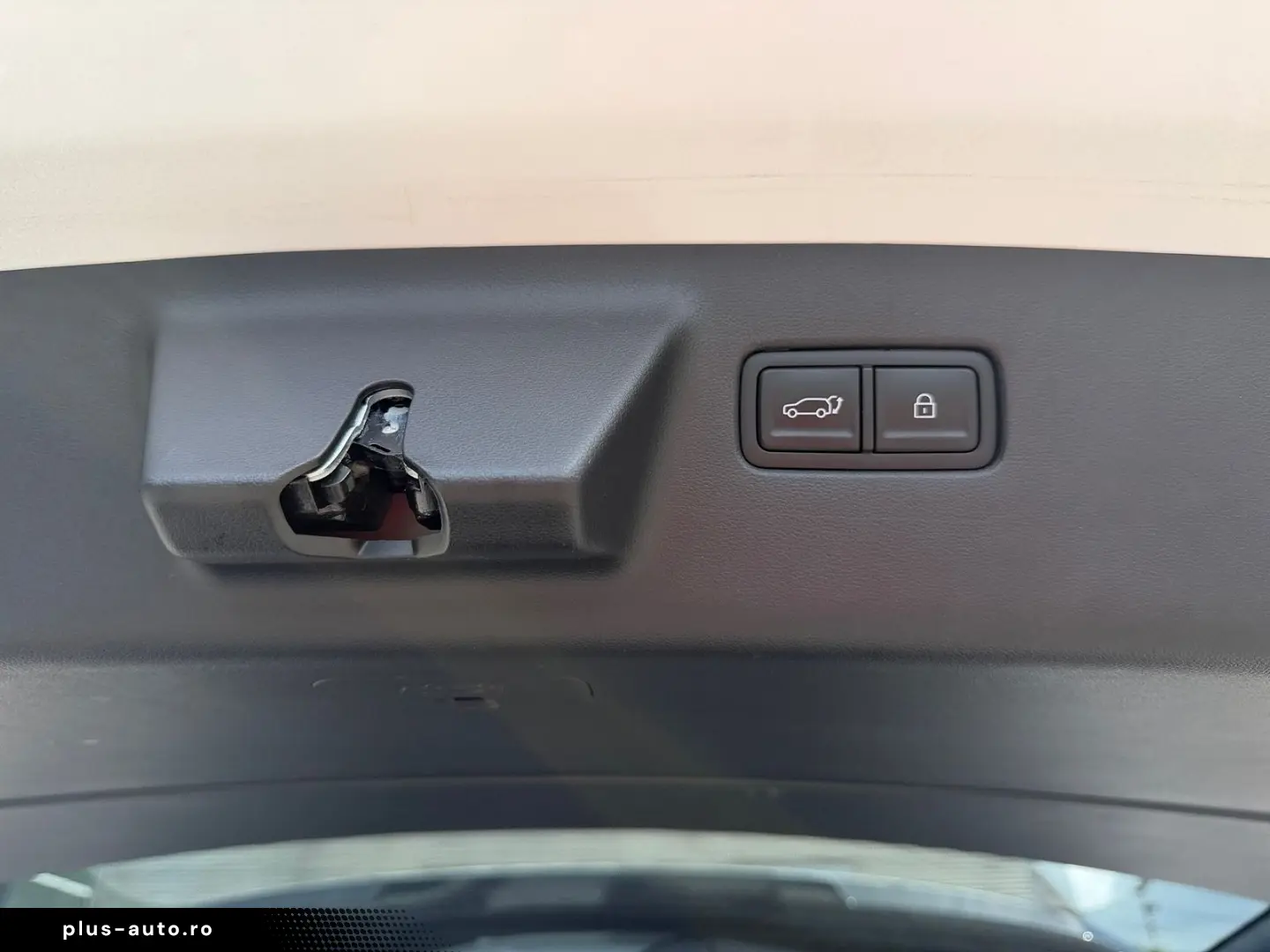 HYUNDAI SANTA FE MY25 1.6 T-GDi PHEV 4WD Signature