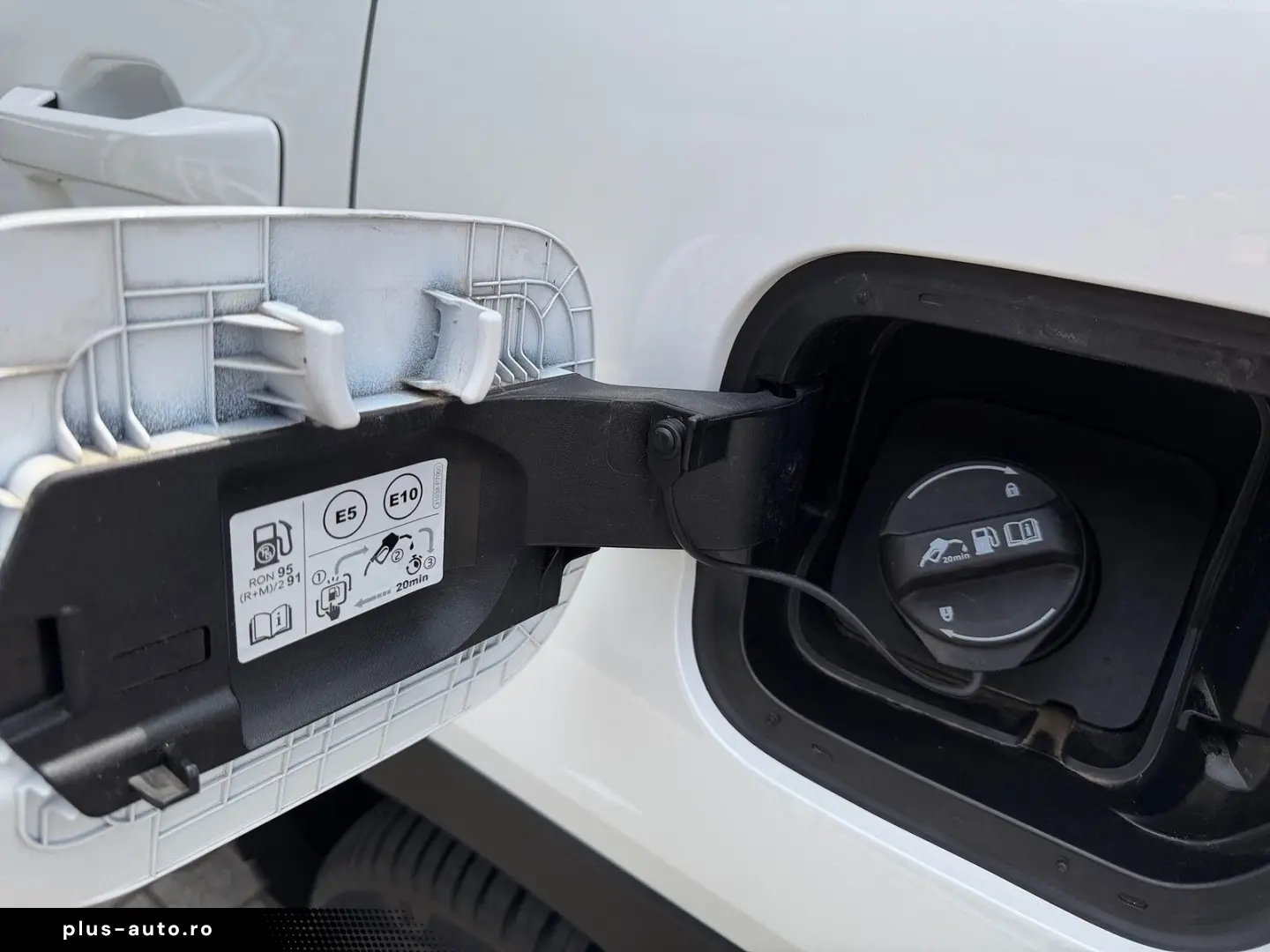 HYUNDAI SANTA FE MY25 1.6 T-GDi PHEV 4WD Signature