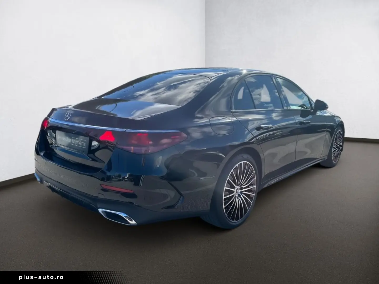 MERCEDES-BENZ E 200 AMG Night SUPERSCREEN 20 Burmester