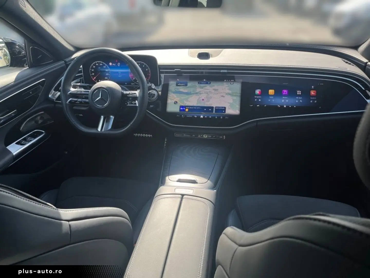 MERCEDES-BENZ E 200 AMG Night SUPERSCREEN 20 Burmester