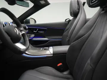 MERCEDES-BENZ CLE 300 4Matic AMG Line Leder Distroni…