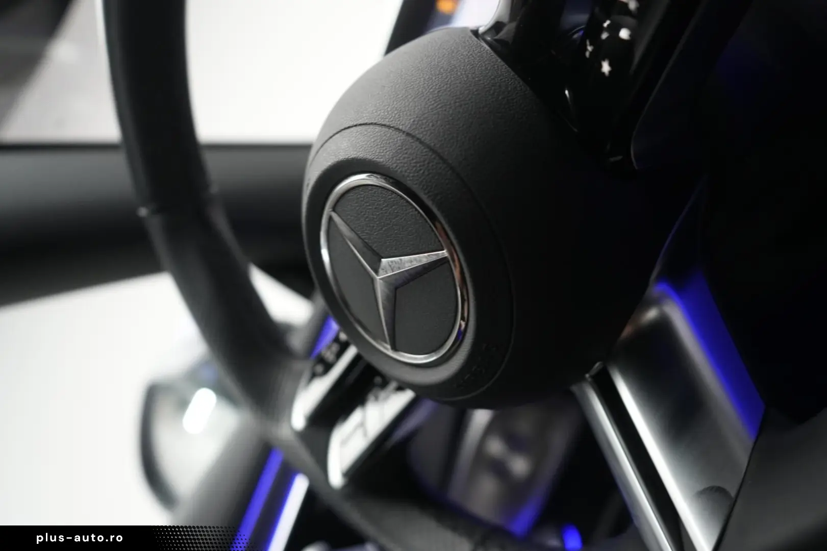 MERCEDES-BENZ CLE 300 4Matic AMG Line Leder Distroni&hellip;