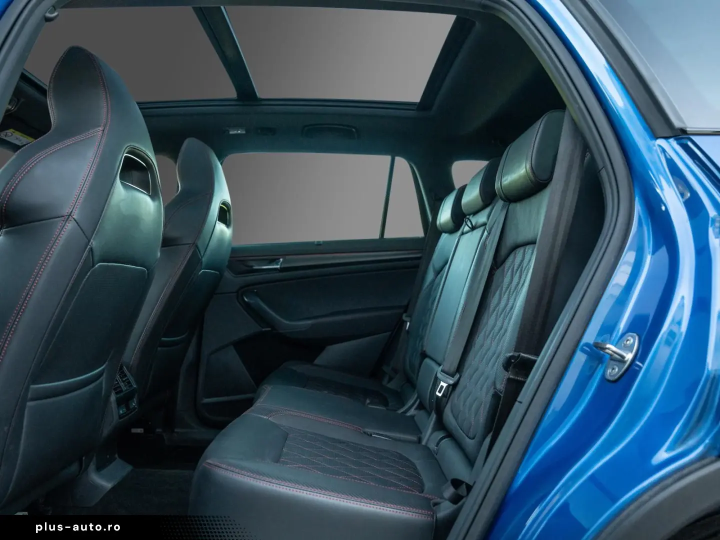 SKODA Kodiaq RS 4x4 AHK PANO 360  Columbus Traveller