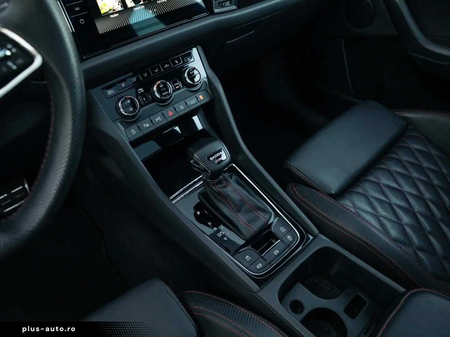 SKODA Kodiaq RS 4x4 AHK PANO 360  Columbus Traveller