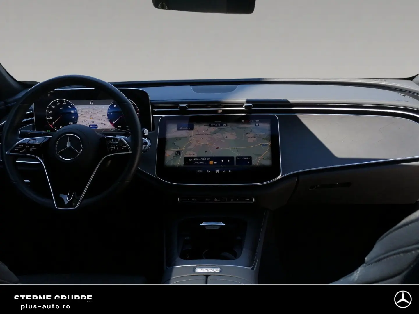MERCEDES-BENZ E 220 d Lim Avantgarde Adv  Pano Distr&hellip;