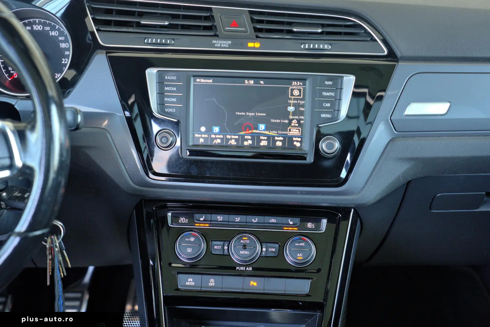 Volkswagen Touran R-line