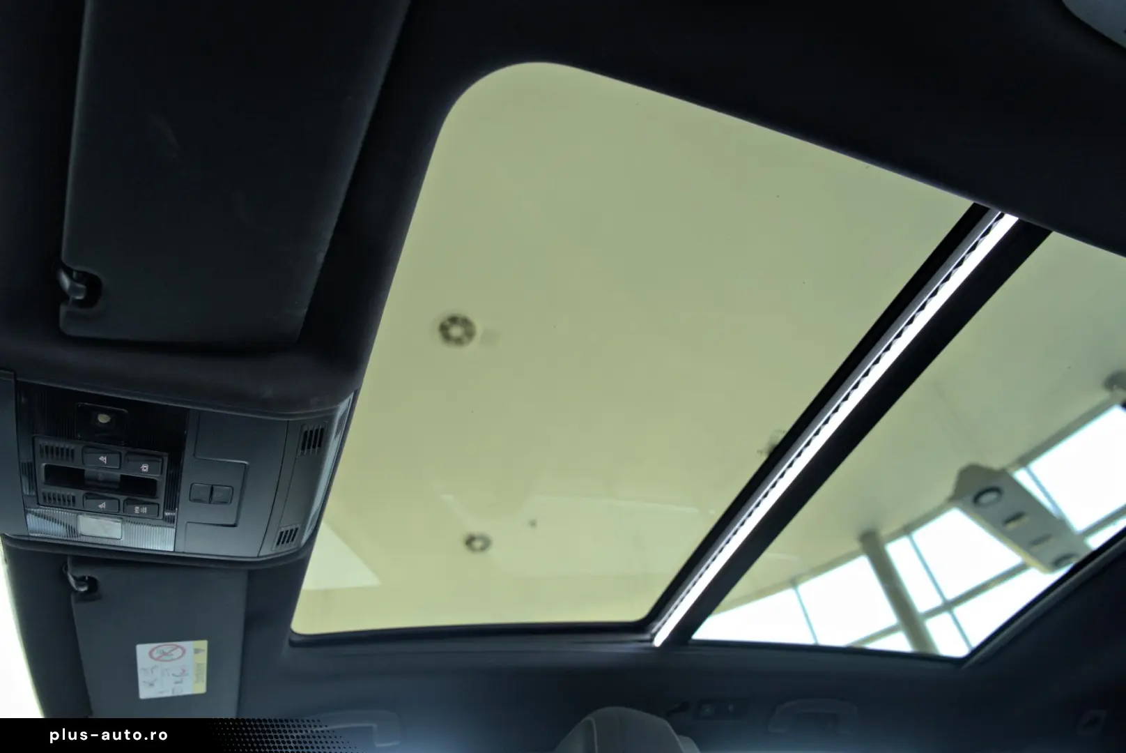 Volkswagen Touran R-line