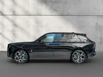 Rolls-Royce Cullinan Black Badge - MY2027 - LIVRARE RAPIDA!