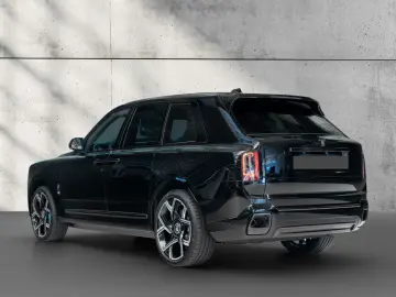 Rolls-Royce Cullinan Black Badge - MY2027 - LIVRARE RAPIDA!