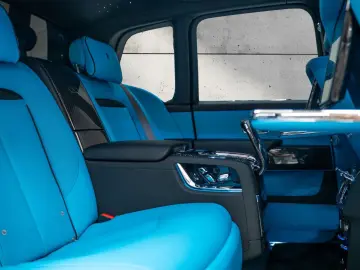 Rolls-Royce Cullinan Black Badge - MY2027 - LIVRARE RAPIDA!
