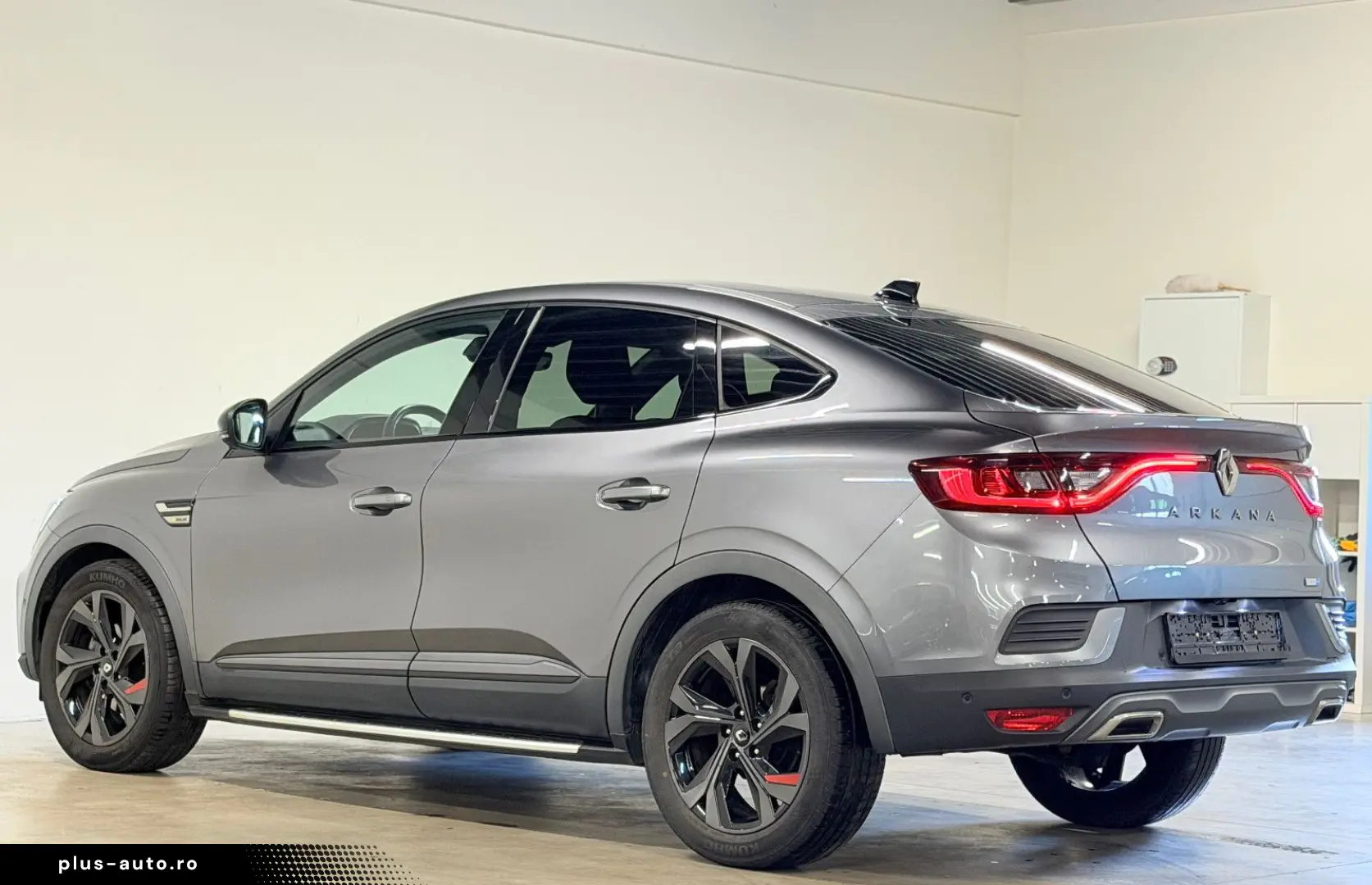 RENAULT Arkana R.S. Line