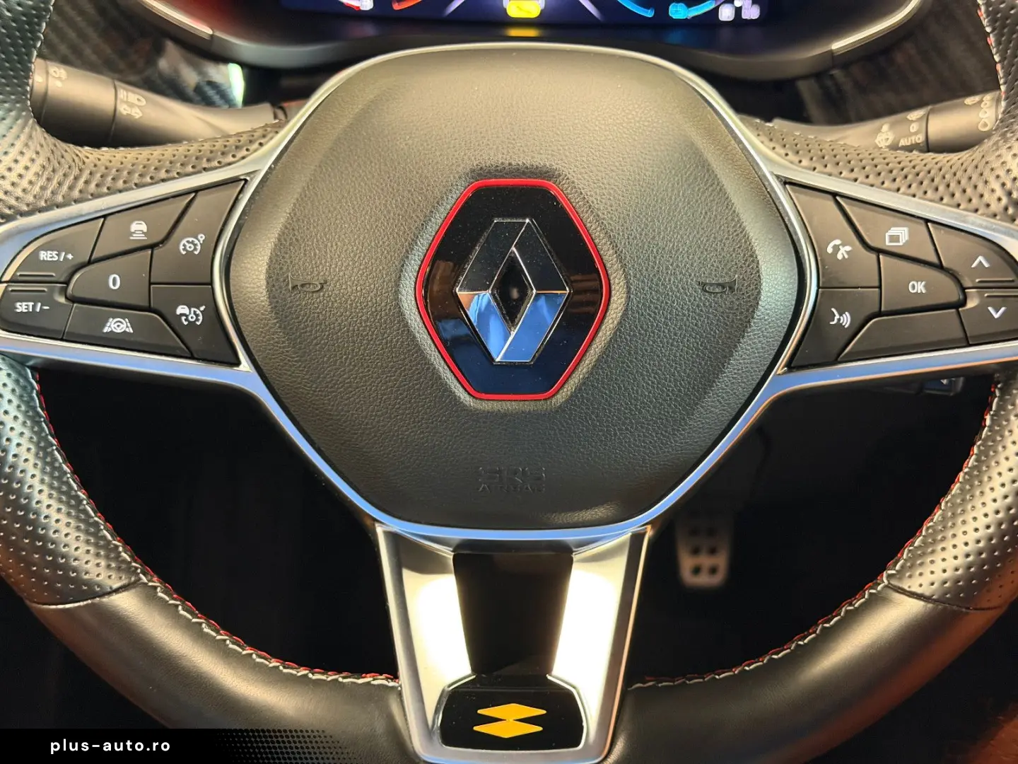 RENAULT Arkana R.S. Line