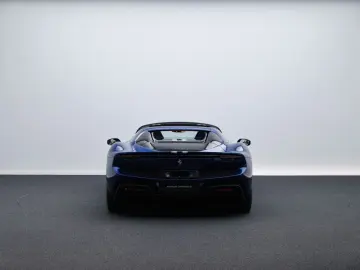 FERRARI 296 GTS      Ferrari Frankfurt
