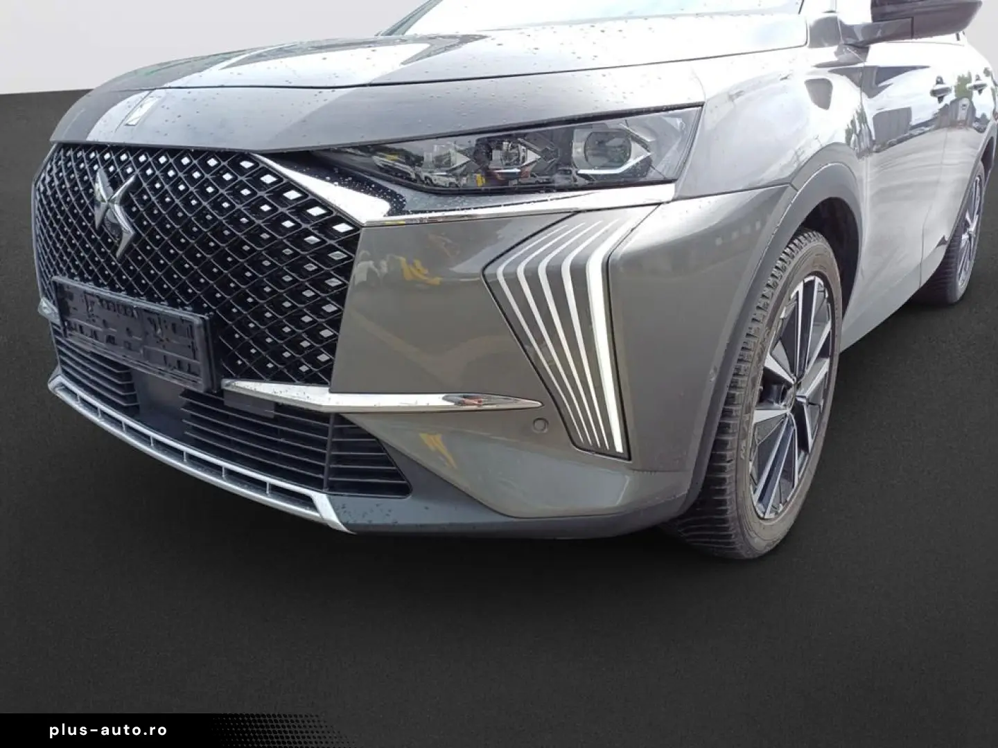 DS DS7 Crossback Opera