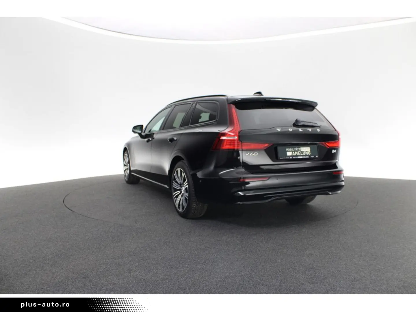 VOLVO V60 B4 B DKG Ultra Dark AKTIVSITZE HUD 360  PANO
