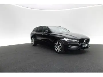 VOLVO V60 B4 B DKG Ultra Dark AKTIVSITZE HUD 360  PANO