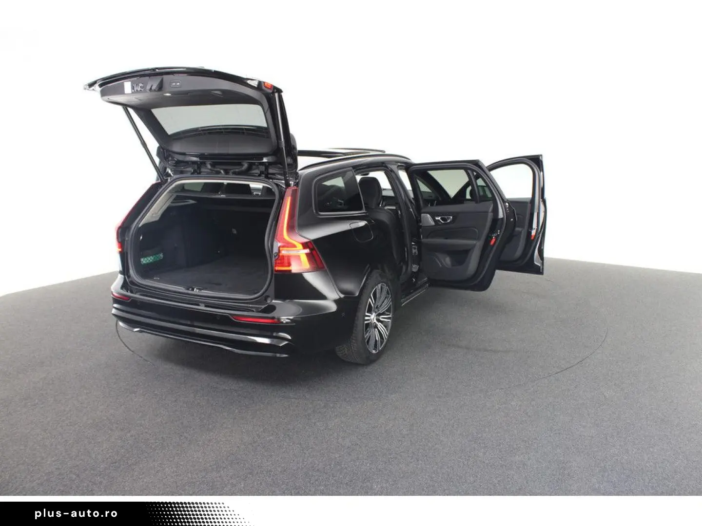 VOLVO V60 B4 B DKG Ultra Dark AKTIVSITZE HUD 360  PANO