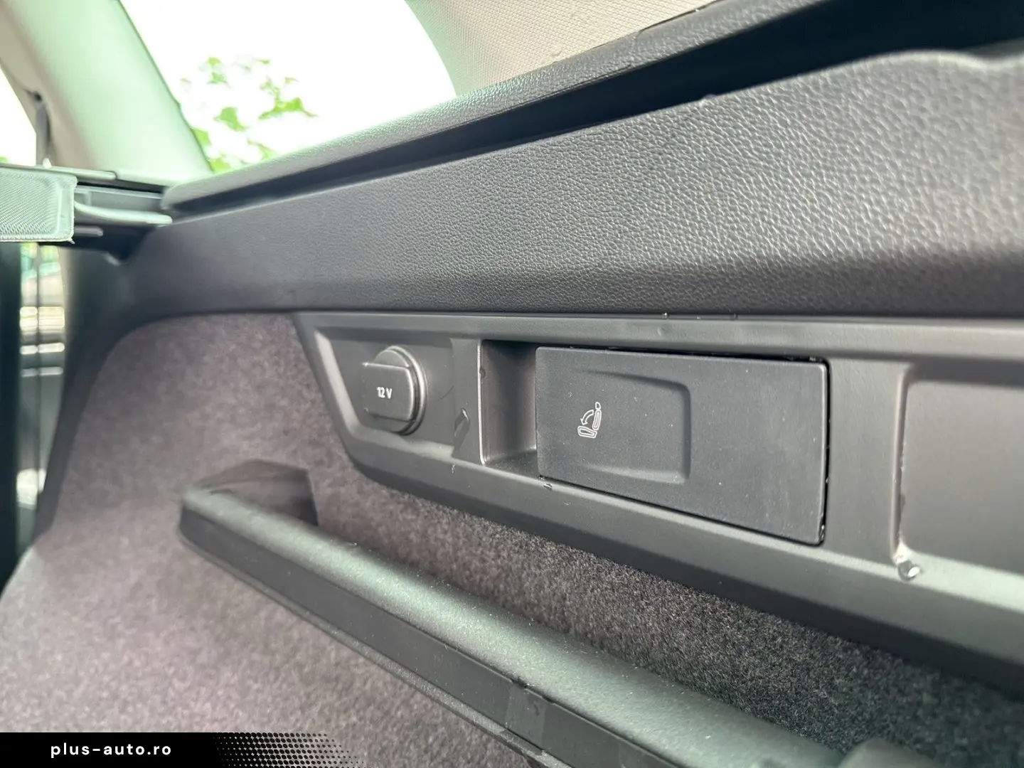 SKODA Kodiaq 2.0 L&K 4X4 LEDER PANO STANDHZ. ACC LM20