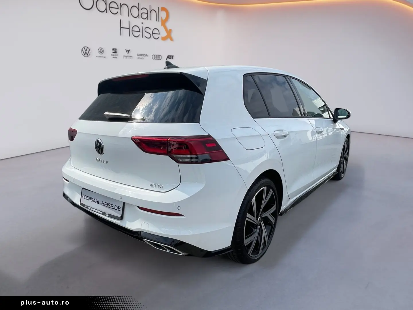 VW Golf R-Line 1 5 l eTSI OPF 110 kW (150 PS) 7-Gan