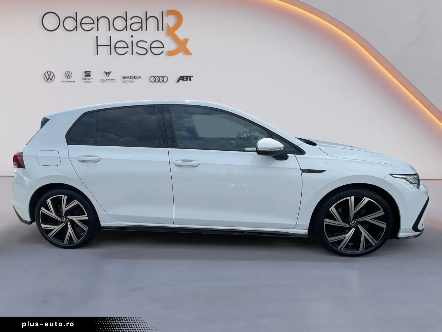 VW Golf R-Line 1 5 l eTSI OPF 110 kW (150 PS) 7-Gan