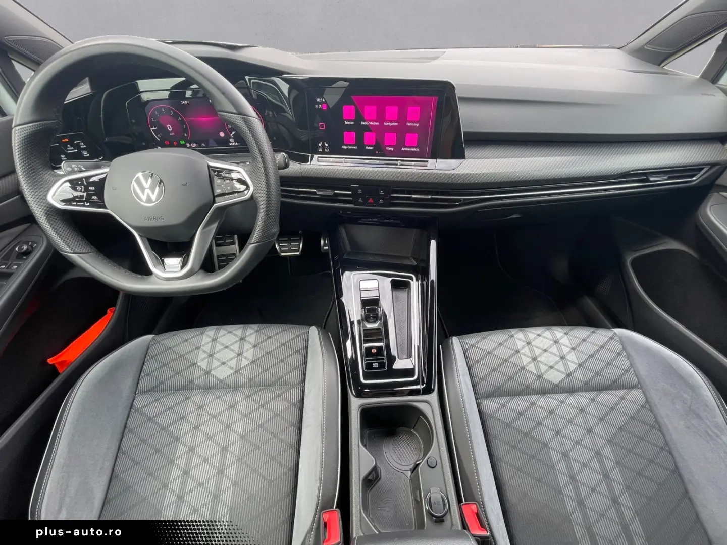 VW Golf R-Line 1 5 l eTSI OPF 110 kW (150 PS) 7-Gan