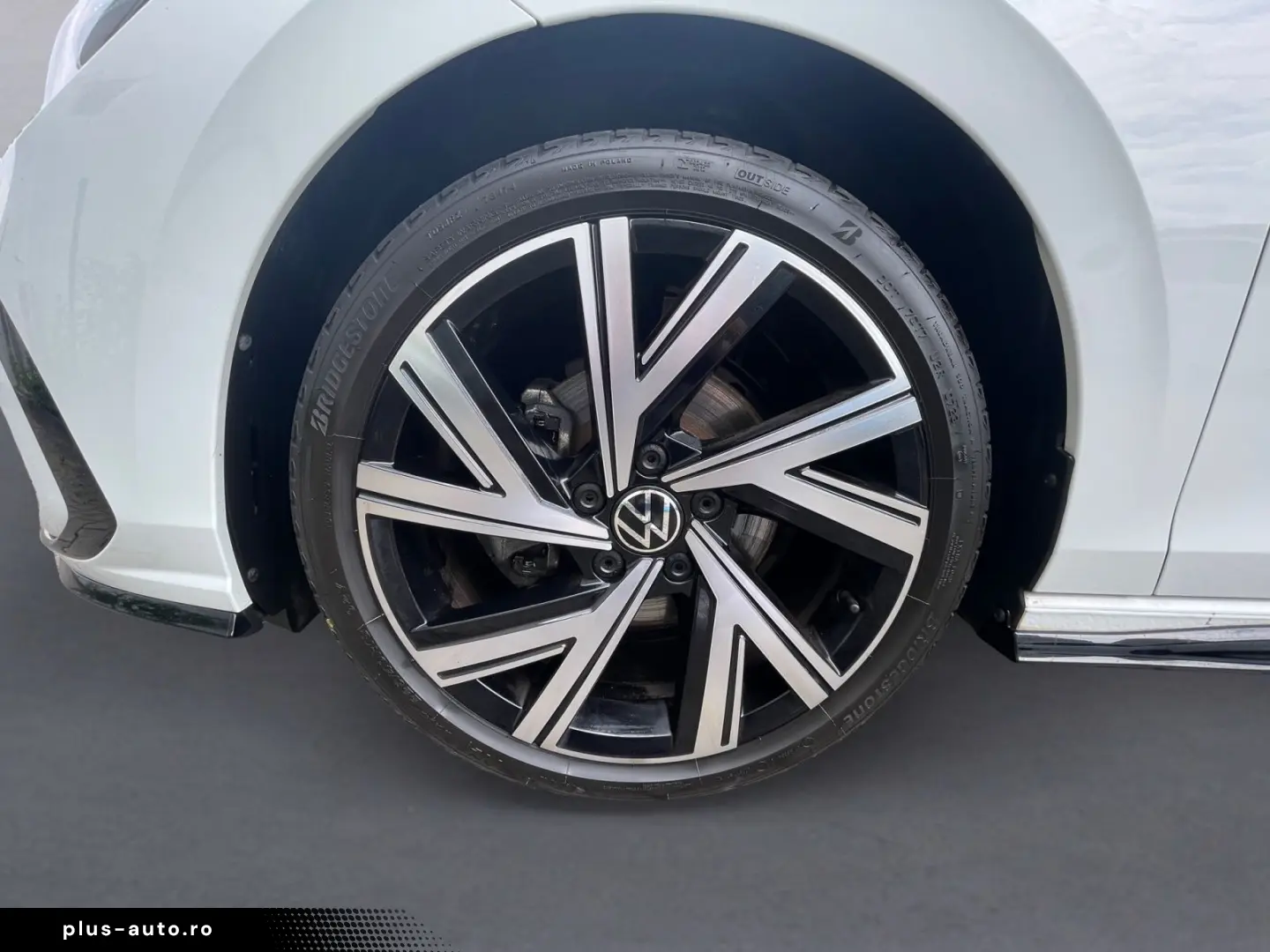 VW Golf R-Line 1 5 l eTSI OPF 110 kW (150 PS) 7-Gan