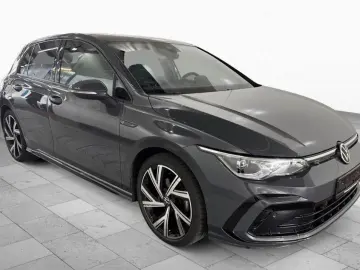VW Golf VIII Lim. R-Line eTSI OPF Kam 18  IQ Matrix