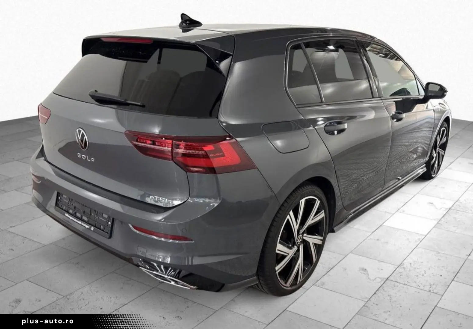 VW Golf VIII Lim. R-Line eTSI OPF Kam 18  IQ Matrix