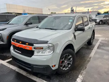 FORD Maverick XLT Turbo AWD orange