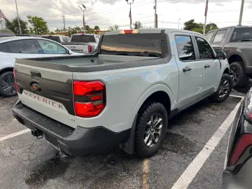 FORD Maverick XLT Turbo AWD orange