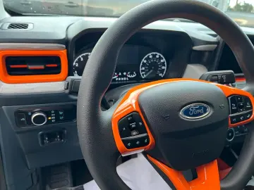 FORD Maverick XLT Turbo AWD orange