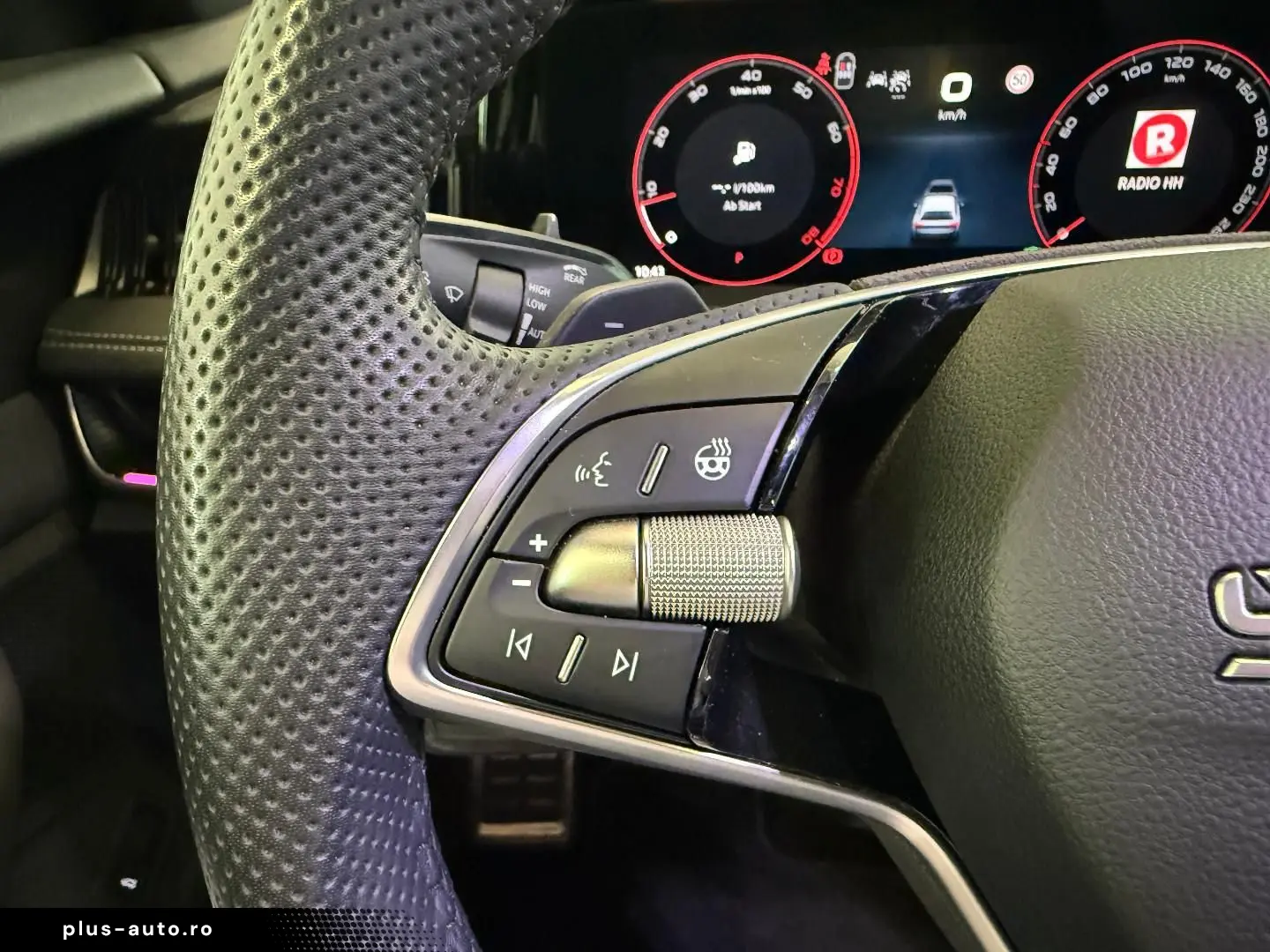 SKODA Superb C. 2.0TSI Sportline PANO HEAD-UP StHz AHK