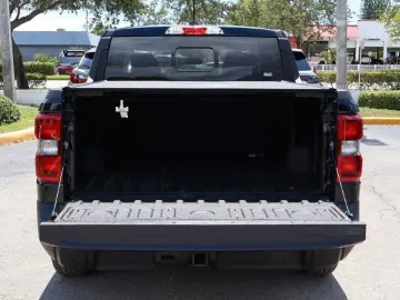 FORD MaverickHybrid Lariat Black
