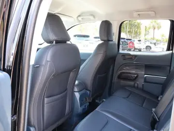 FORD MaverickHybrid Lariat Black