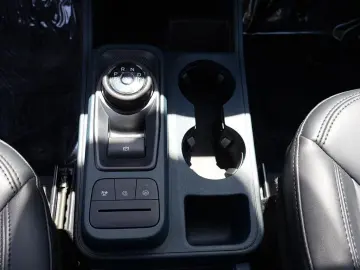 FORD MaverickHybrid Lariat Black