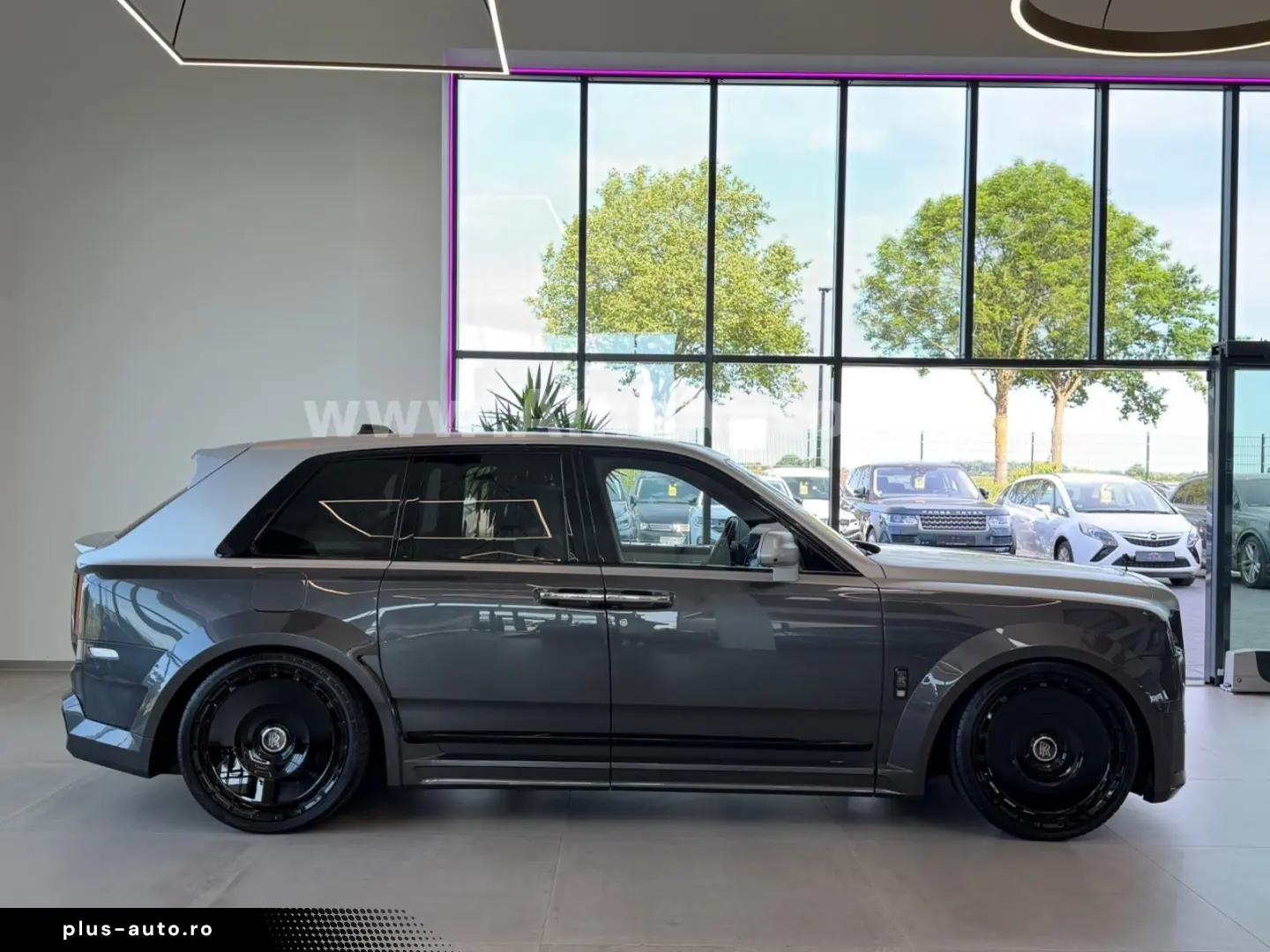 ROLLS ROYCE Cullinan Black Badge Novitec Overdo. RR Garantie