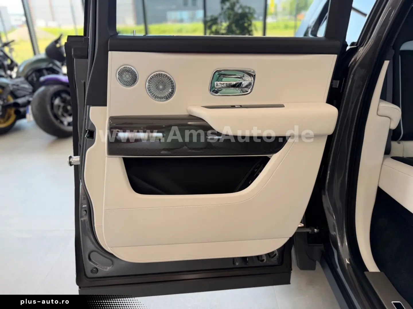 ROLLS ROYCE Cullinan Black Badge Novitec Overdo. RR Garantie