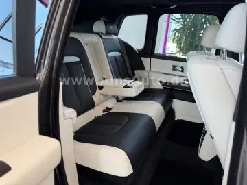 ROLLS ROYCE Cullinan Black Badge Novitec Overdo. RR Garantie
