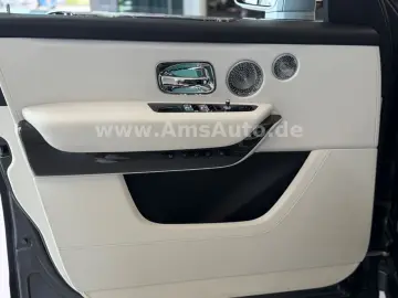 ROLLS ROYCE Cullinan Black Badge Novitec Overdo. RR Garantie