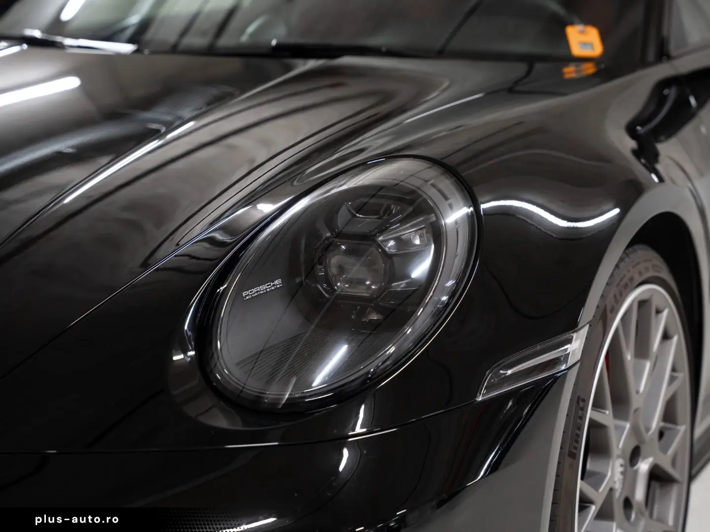 PORSCHE 992 Carrera 4S Sunroof 360 Lift Ventilation