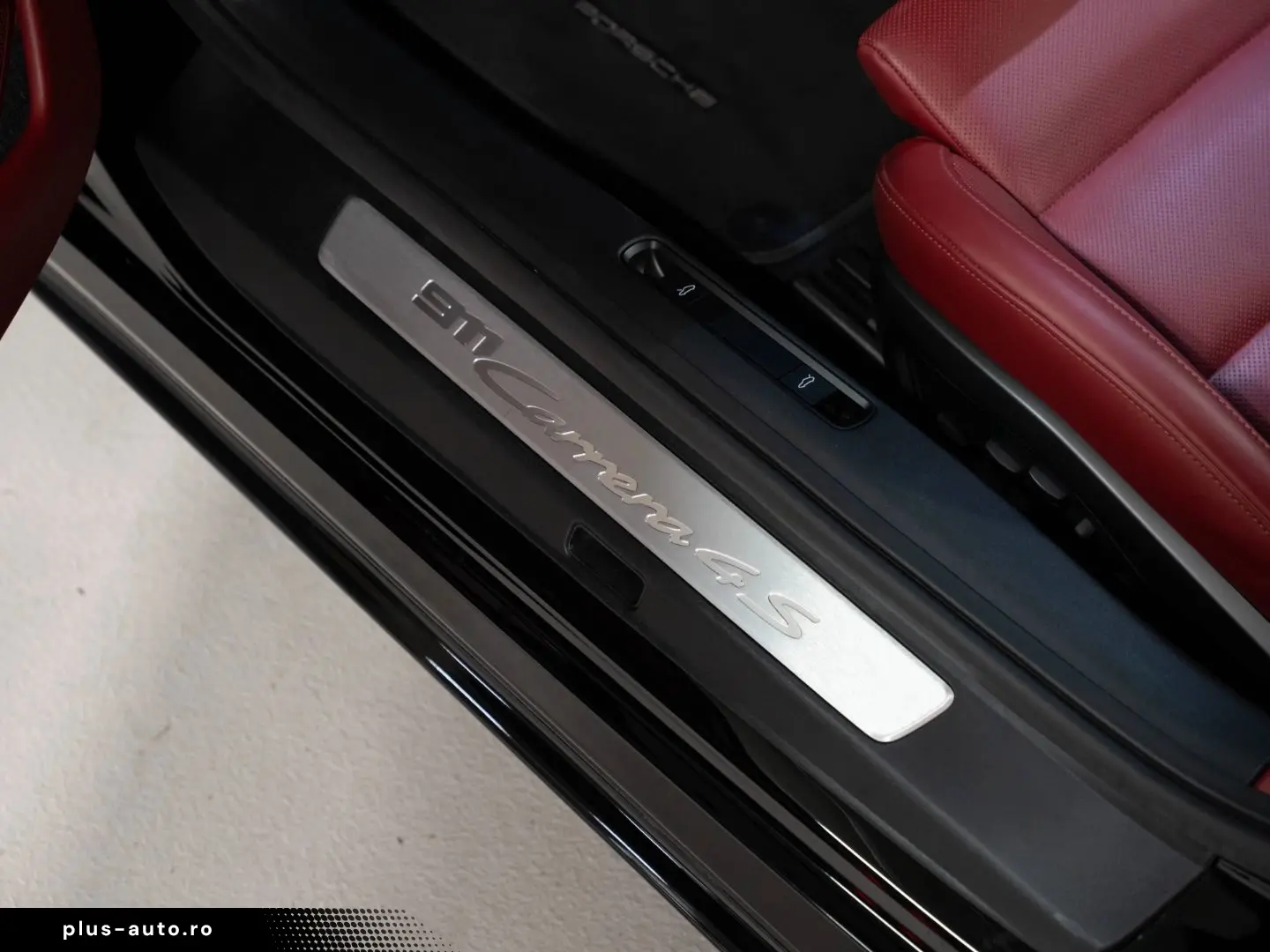 PORSCHE 992 Carrera 4S Sunroof 360 Lift Ventilation