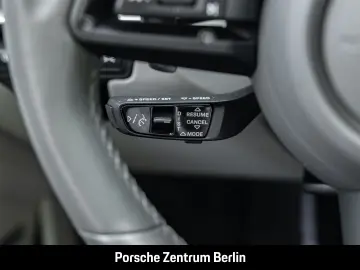 PORSCHE 992 911 Carrera 4S Cabrio InnoDrive 360 Ventil Bose