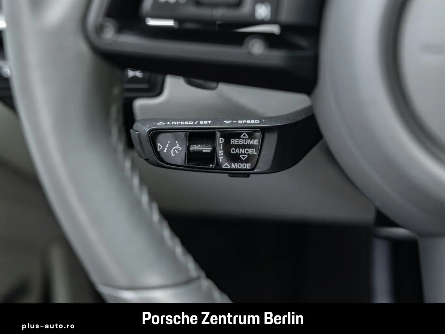 PORSCHE 992 911 Carrera 4S Cabrio InnoDrive 360 Ventil Bose