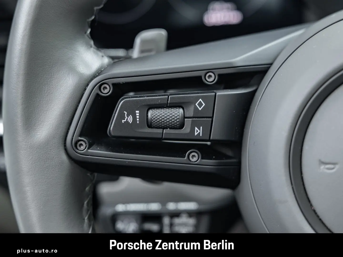 PORSCHE 992 911 Carrera 4S Cabrio InnoDrive 360 Ventil Bose