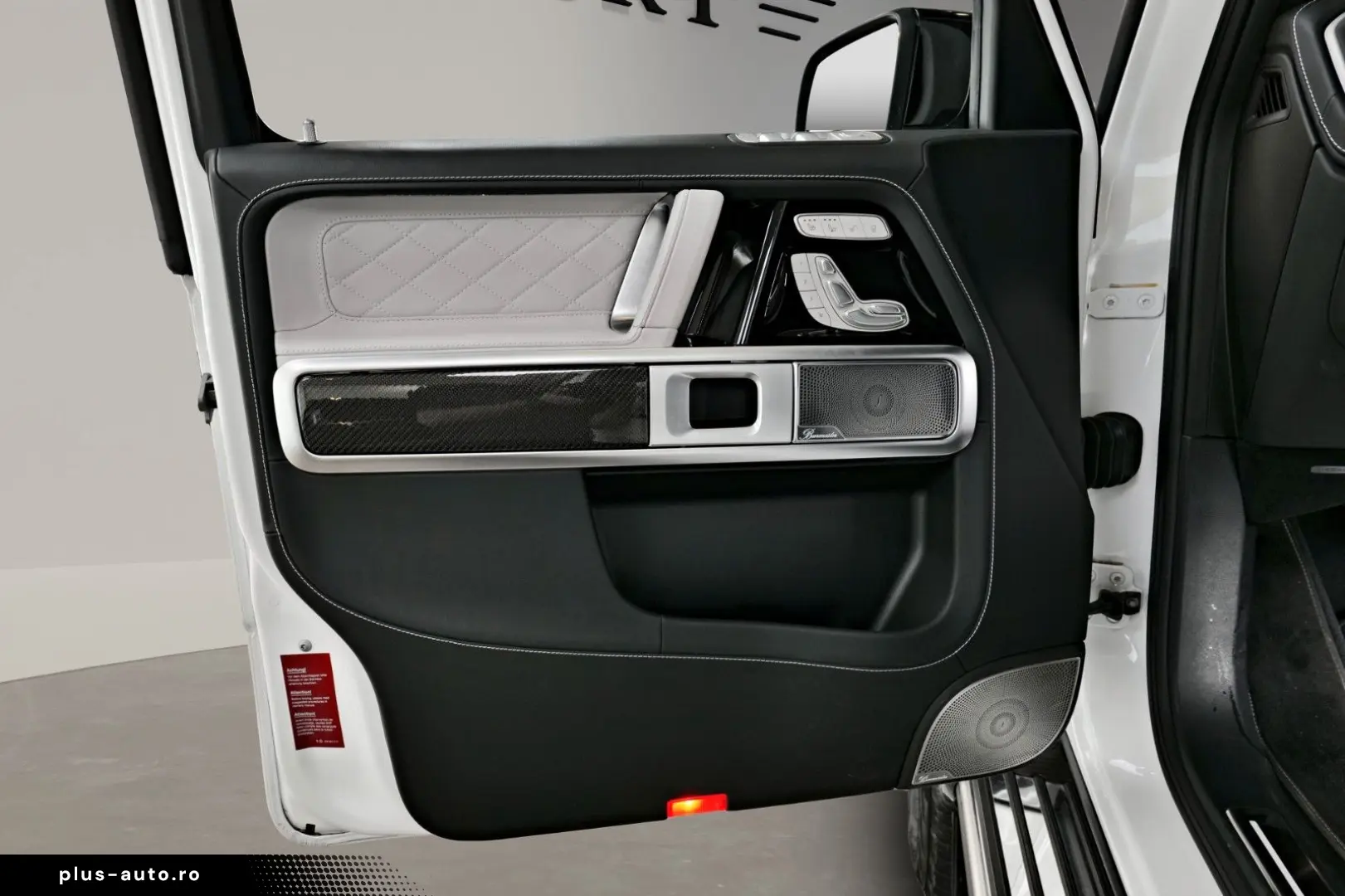 MERCEDES-BENZ G 63 AMG 4x4   NIGHT II   TV   BURMESTER