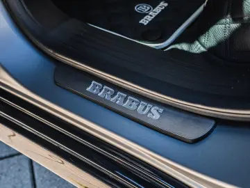 MERCEDES-BENZ GLE 63 AMG FACELIFT 25 BRABUS ROCKET 900 1OF25