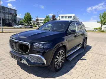 MERCEDES-BENZ GLS 600 Maybach 4Matic CHAUFFEUR PANO …